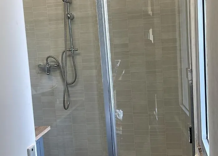 6 Personnes Avec Balcon Appartement